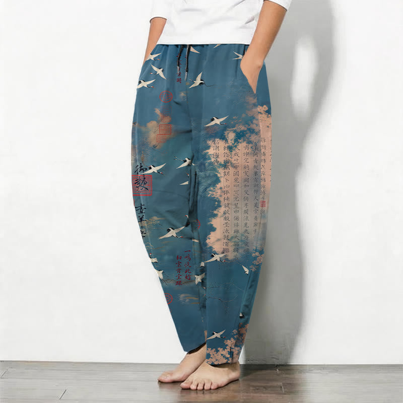 Buddha Stones Getailleerde herenbroek van 100% Cotton met Zakken en zakken, met kraanvogel- en wolkenmotief en kalligrafieprint. - image 1