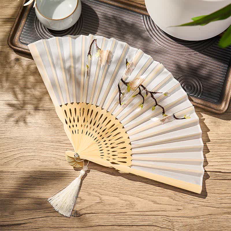 Buddha Stones Beige Magnolia Bloemen Elegante Bamboe Waaier 21 cm - image 5