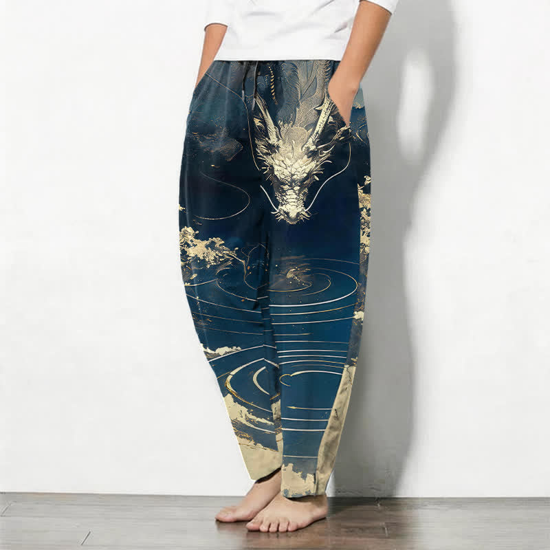 Buddha Stones Herenbroek van 100% Cotton met gouden drakengolfpatroon, trekkoord en taps toelopende pijpen, inclusief Zakken. - image 1