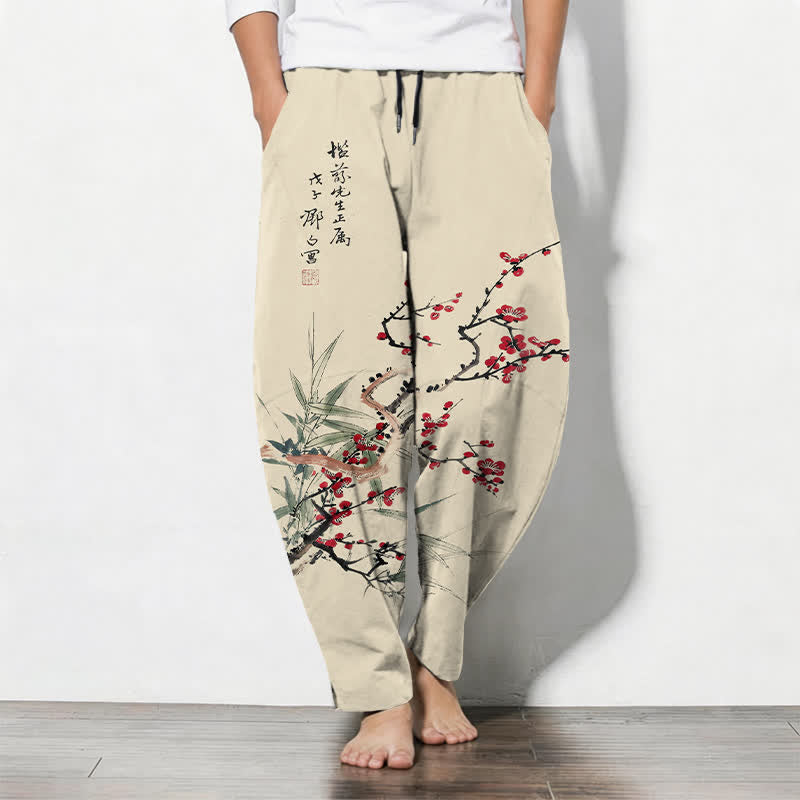 Buddha Stones Taps toelopende herenbroek van 100% Cotton met pruimenbloesemprint en trekkoord, inclusief Zakken. - Beige - US/UK/AU50, EU60 (5XL) - image 0
