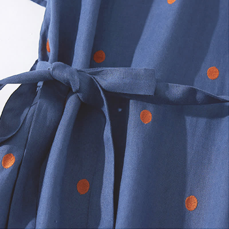 Casual Midi jurk met Korte mouw, vetersluiting en Zakken , met stippenpatroon van Buddha Stones. - image 1