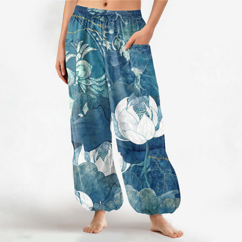Buddha Stones Witte katoenen harembroek voor dames met lotusbladprint, elastische Taille en Zakken. - Lichtblauw - US16, UK/AU20, EU48 (3XL) - image 7