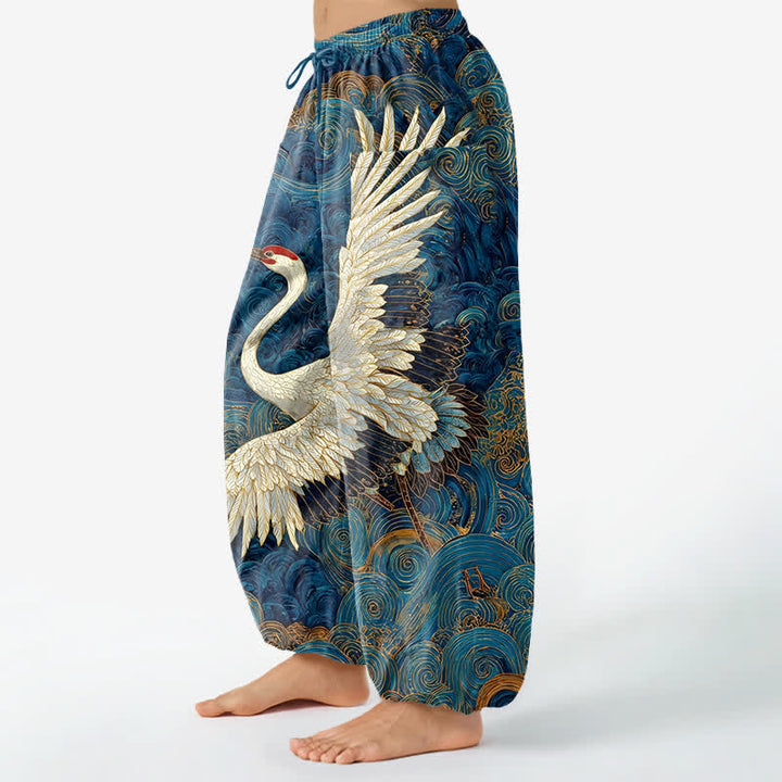 Buddha Stones Dames harembroek met elastische Taille en Zakken , met gouden kraanvogel-golfpatroon. - image 1