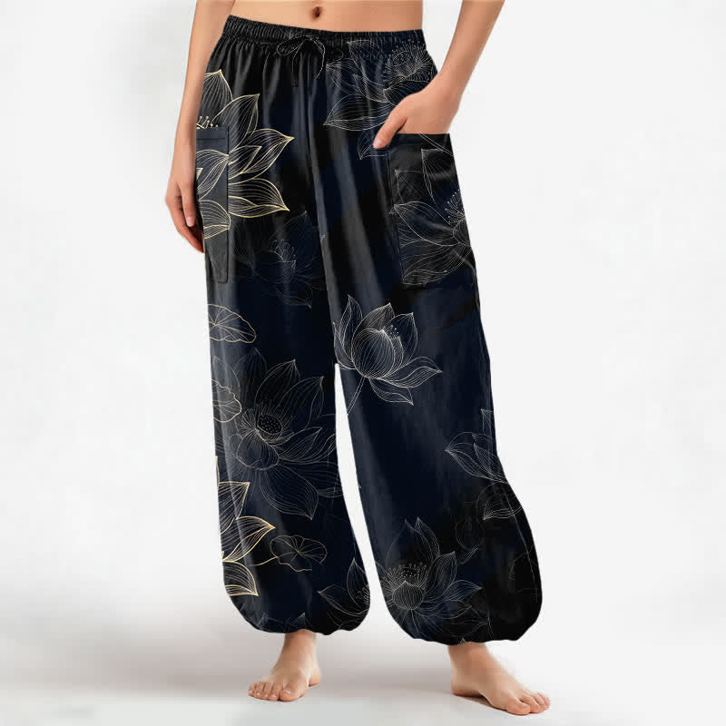 Buddha Stones Dames harembroek met elastische Taille en Zakken , bedrukt met een lijntekening van katoenen lotusbloemen. - Zwart - US16, UK/AU20, EU48 (3XL) - image 0