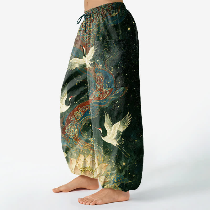 Buddha Stones Dames harembroek met elastische Taille en Zakken , versierd met een kraanvogel- en lotusmotief. - image 11