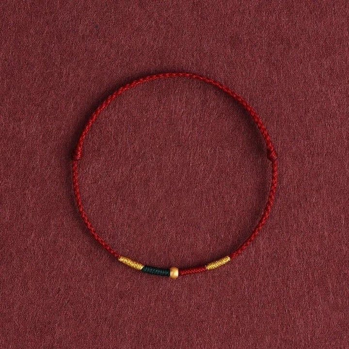 Buddha Stones Armband met koperen kralen en rood koord ter bescherming. - Bordeauxrood (Polsomtrek: 15-17 cm) - image 0