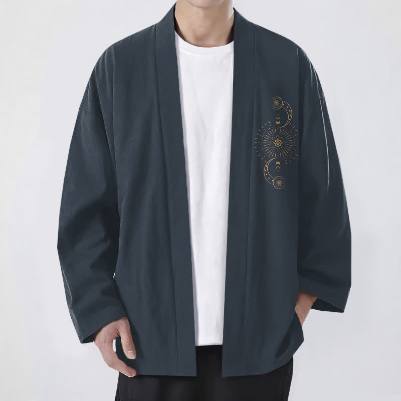 Buddha Stones Katoenen herenkimono met open voorkant en maan- en zonpatroon - Donker leigrijs - US/UK/AU48, EU58 (4XL) - image 0