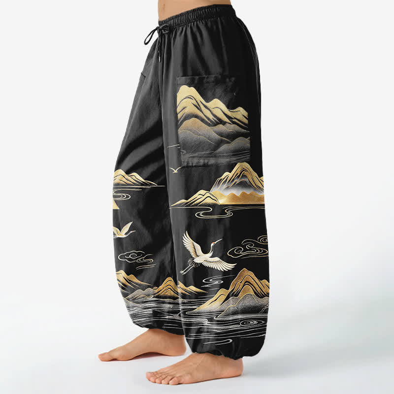 Buddha Stones Dames harembroek met elastische Taille en Zakken , met katoenen print van een sereen landschap en kraanvogels. - image 1