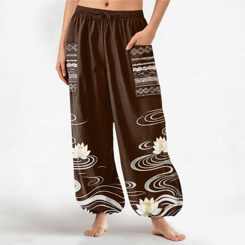 Buddha Stones Dames harembroek met elastische Taille en Zakken , gemaakt van katoen met een lotus-rimpelpatroon. - Zadelbruin - US16, UK/AU20, EU48 (3XL) - image 7