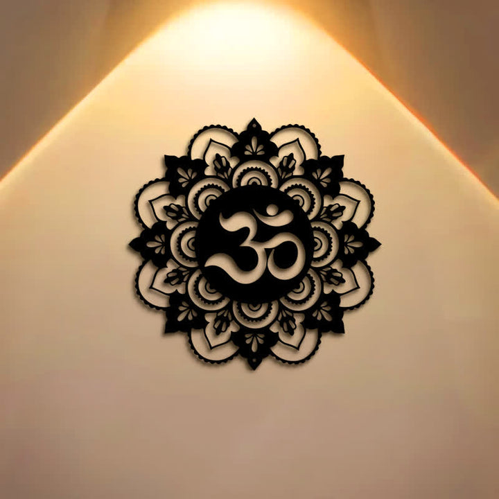 Buddha Stones Heilige OM Mandala Mindfulness Ronde IJzeren Metalen Wanddecoratie - image 0