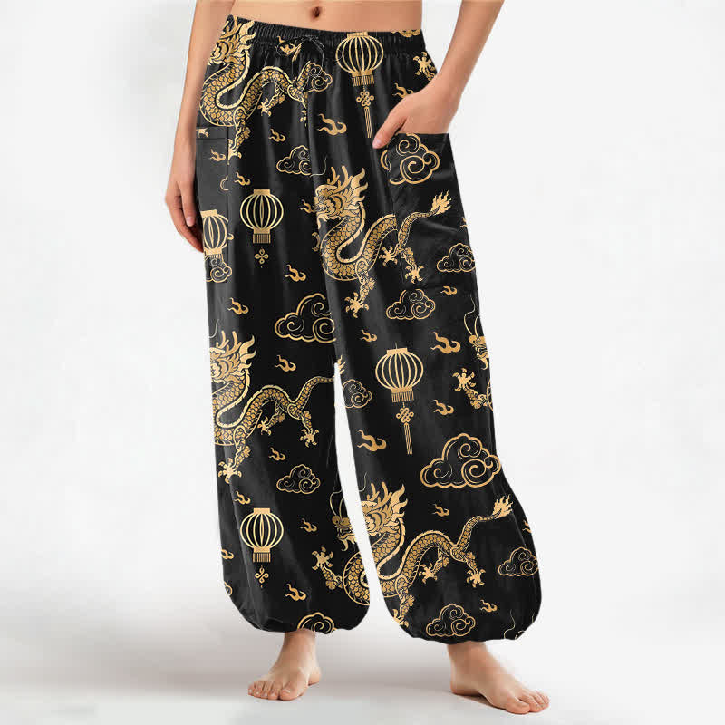 Buddha Stones Dames harembroek met elastische Taille en Zakken , met gouden drakenlantaarnpatroon. - Zwart - US16, UK/AU20, EU48 (3XL) - image 0