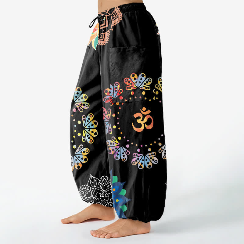 Buddha Stones Dames harembroek met elastische Taille en Zakken , bedrukt met een katoenen mandala-lotuspatroon (OM). - image 1
