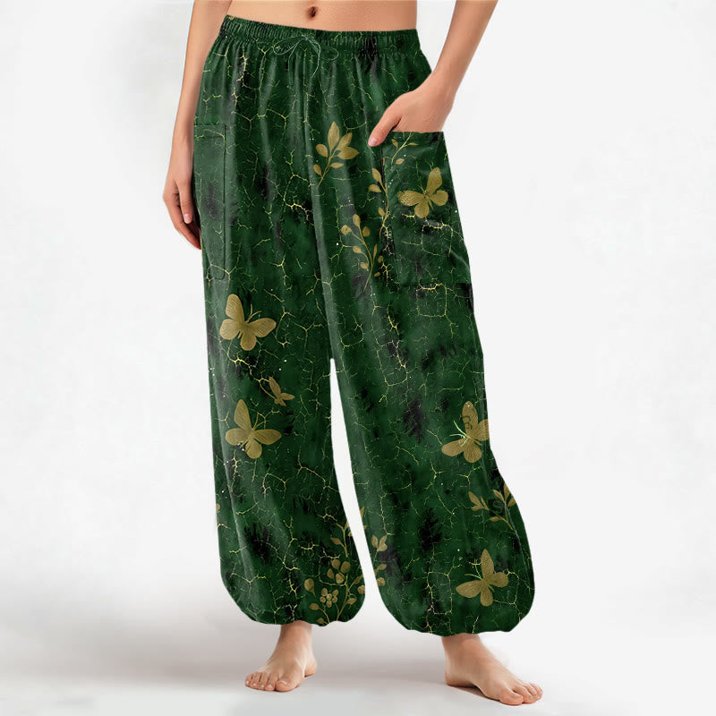 Buddha Stones Dames harembroek met elastische Taille en Zakken , met botanisch vlinderpatroon en craquelé-effect. - Bosgroen - US16, UK/AU20, EU48 (3XL) - image 0