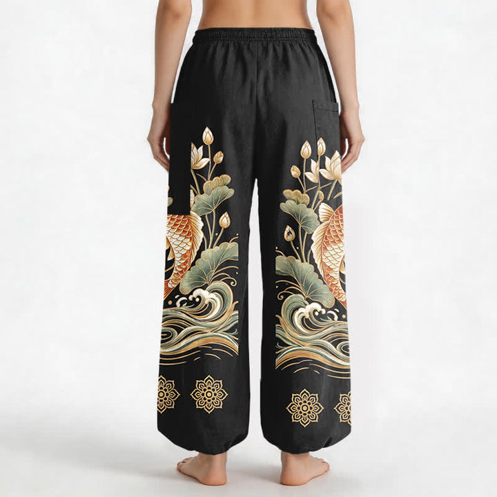Buddha Stones Katoenen dames harembroek met elastische Taille en Zakken , met gouden koi- en lotusgolfpatroon. - image 2