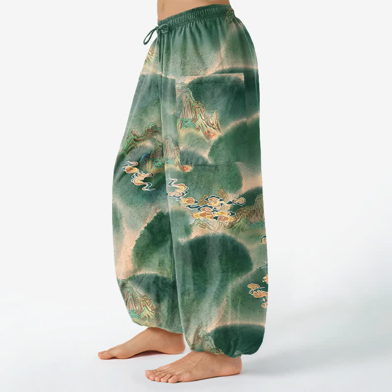 Buddha Stones Dames harembroek met elastische Taille en Zakken , bedrukt met een nevelig landschapsmotief van katoen. - image 1