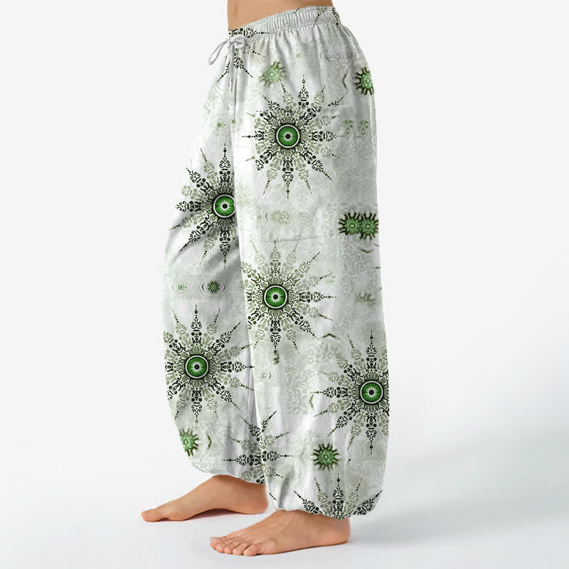 Buddha Stones Dames harembroek met elastische Taille en Zakken , gemaakt van katoen met een bohemian geometrisch medaillonpatroon. - image 1