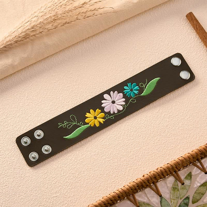 Buddha Stones Leren handgeweven Armband met geborduurde bloemen - image 10