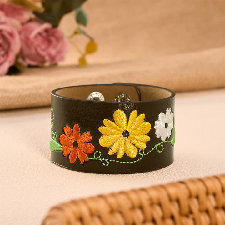 Buddha Stones Leren handgeweven Armband met geborduurde bloemen - Oranje Geel Wit (Polsomtrek: ca. 17-19 cm) - image 0