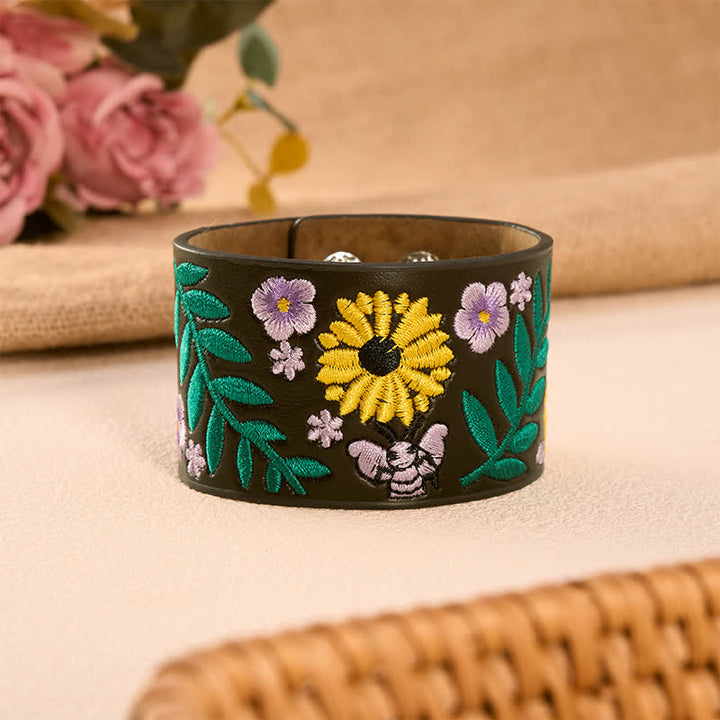 Buddha Stones Armband leren armband met geborduurde rozen en vlinders - Vlindertuin (Polsomtrek: ca. 15-17 cm) - image 0