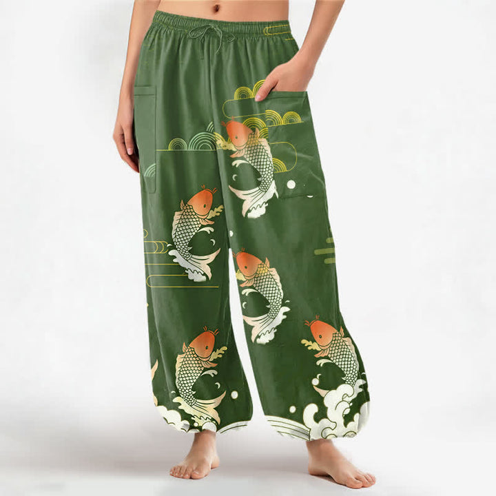 Buddha Stones Dames harembroek met elastische Taille en Zakken , gemaakt van katoen met een rood koi-waterpatroon. - Olijfgroen - US16, UK/AU20, EU48 (3XL) - image 10