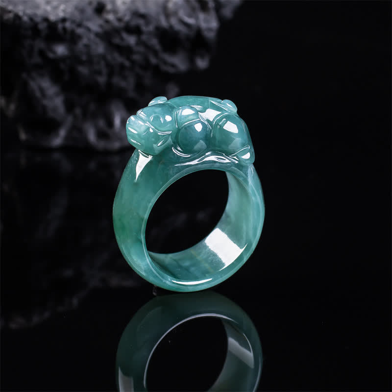 Buddha Stones Handgesneden Pi Xiu- Ring van jade - Pi Xiu (ongeveer 35,6 × 12,4 × 3,6 mm) - 22 mm - image 0