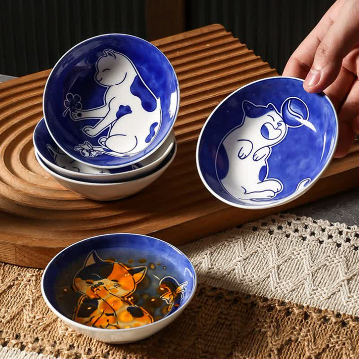 Buddha Stones Blauw-witte keramische ronde sauskom met speelse kat - image 0