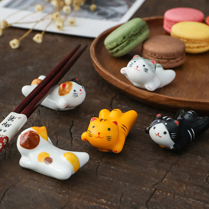 Buddha Stones Handbeschilderde kleine schattige katten keramische eetstokjeshouder - image 0