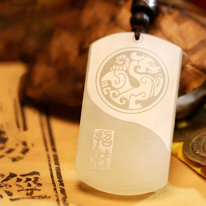 Buddha Stones Witte jade PiXiu Yin Yang geluks- en Ketting - image 1