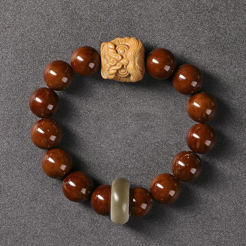Buddha Stones Paarse Bodhizaad Dansende Leeuw Armband - Dansende leeuw van bodhizaad en groen sandelhout (Polsomtrek 15-17 cm) - image 9