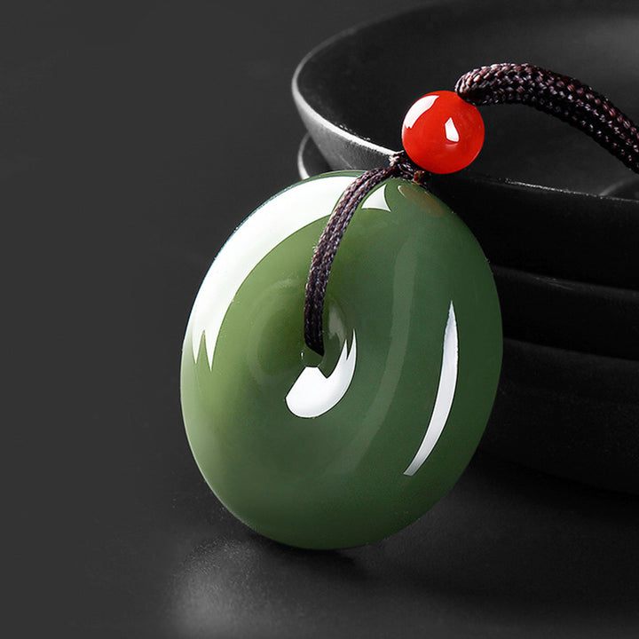 Buddha Stones Natuurlijke ronde jade vredesgesp Ketting - 28-30 mm - image 0