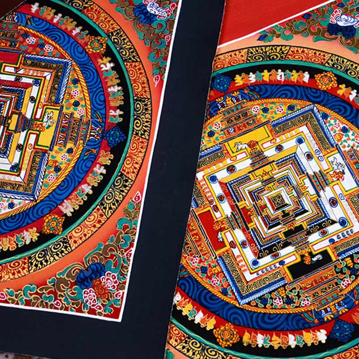 Buddha Stones Tibetaanse handgemaakte Thangka Mandala schilderij blind box met willekeurig kleurenpatroon - Mandala van 32 x 32 cm (willekeurig patroon) - image 0