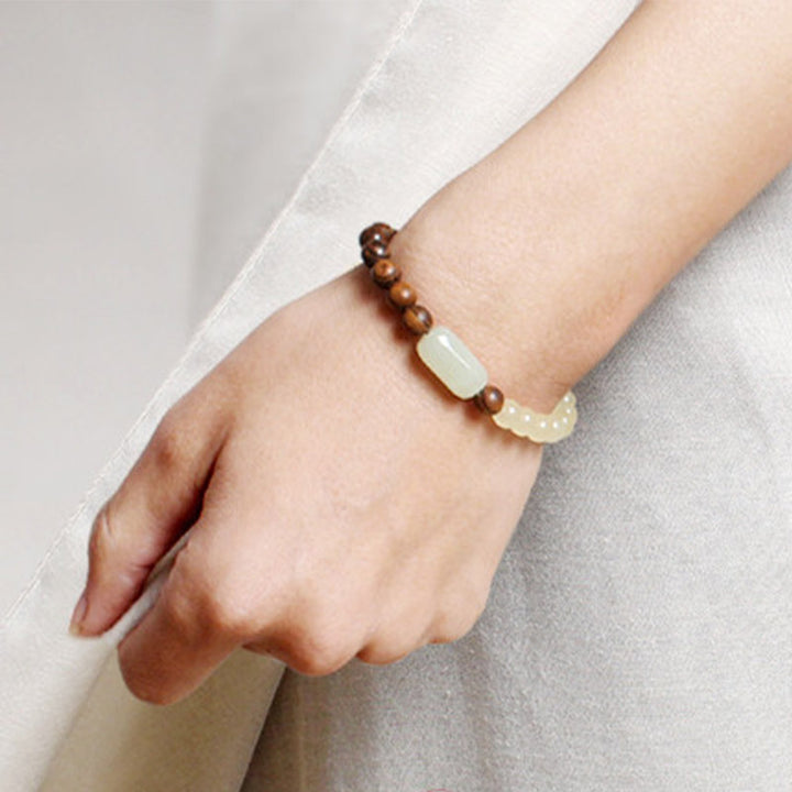Buddha Stones Armband van jade en sandelhout voor overvloed. - image 2