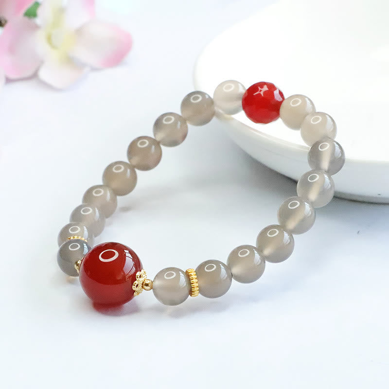 Buddha Stones Armband van natuurlijke grijze chalcedoon en rode agaat - image 4