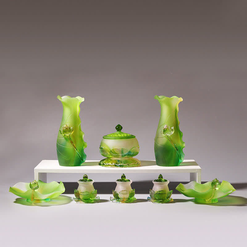 Buddha Stones Handgemaakt kunstwerk met Feng Shui lotusbloem en Liuli-kristallen voor thuis of op kantoor, als decoratie. - image 0