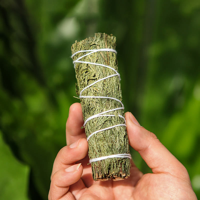 Buddha Stones Cederhouten smudge stick voor huisreiniging , meditatie en rituelen. Cederhouten stokjes, Wierook . - 1 stok (10,5 cm/stok) - image 1