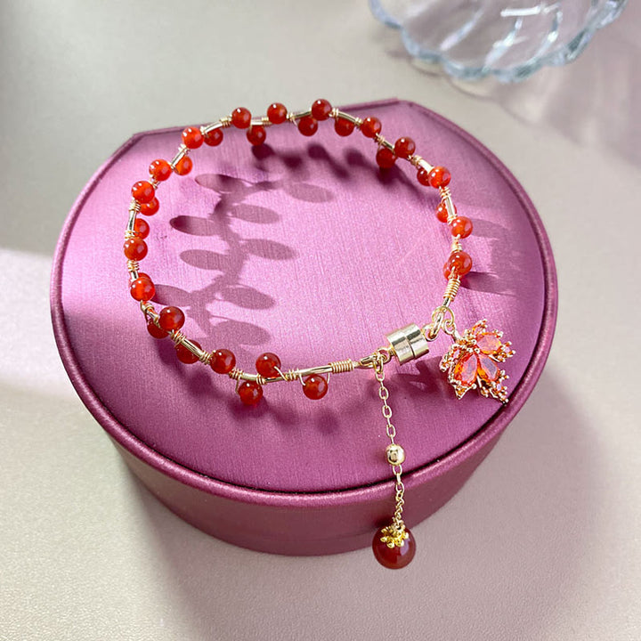Buddha Stones Armband met gelukshanger in de vorm van een rood esdoornblad - image 5