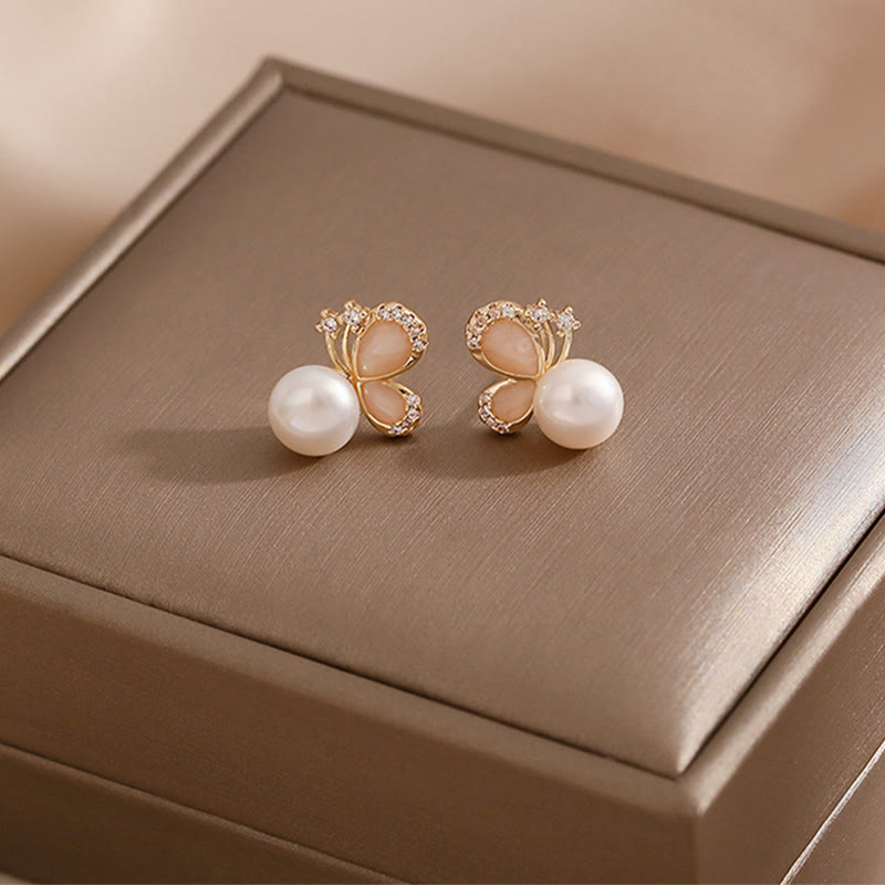 Buddha Stones Oorbellen met parels, vlinders en de tekst "Love Freedom", verguld met 18 karaats goud. - image 4