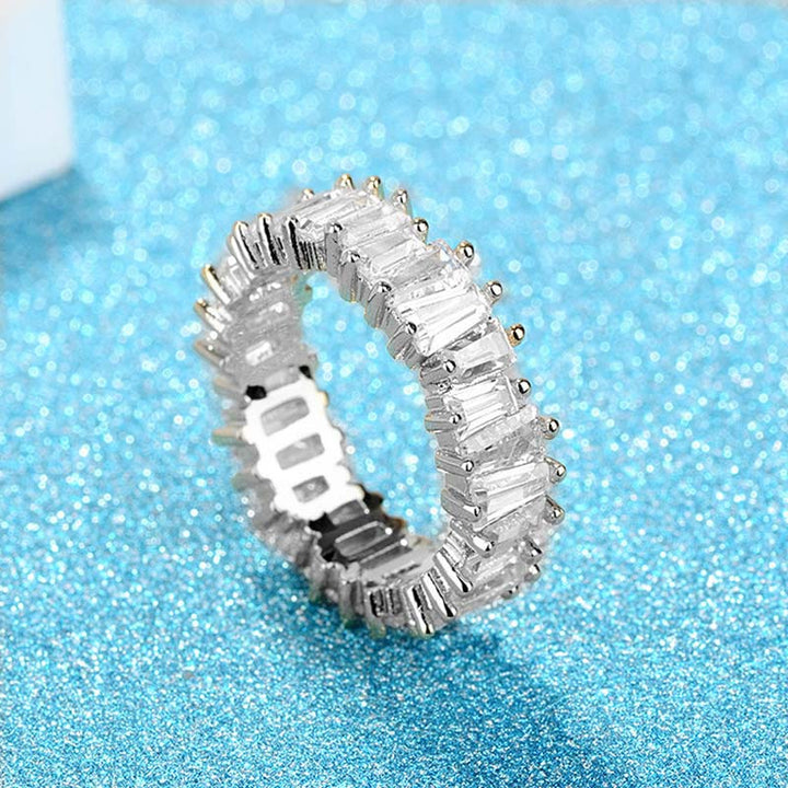 Eenvoudige koperen Ring met patroon, symbool voor rijkdom. - image 10