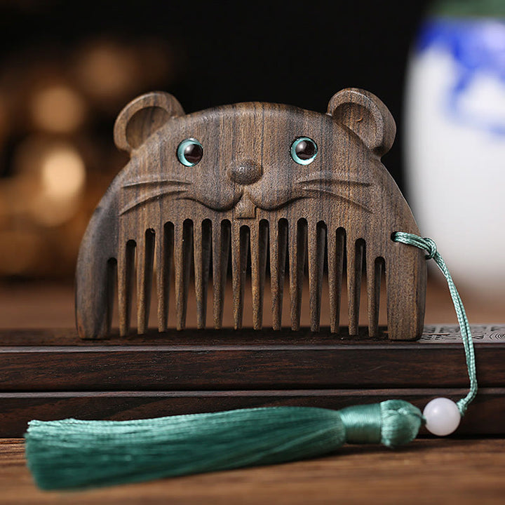 Mini draagbare Kam met Chinese dierenriem, gemaakt van groen sandelhout, met de tekst &