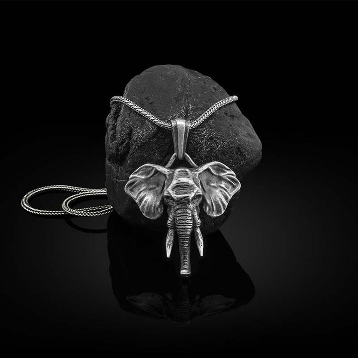 Olifantvormige Ketting van tin en titaniumstaal. - image 6