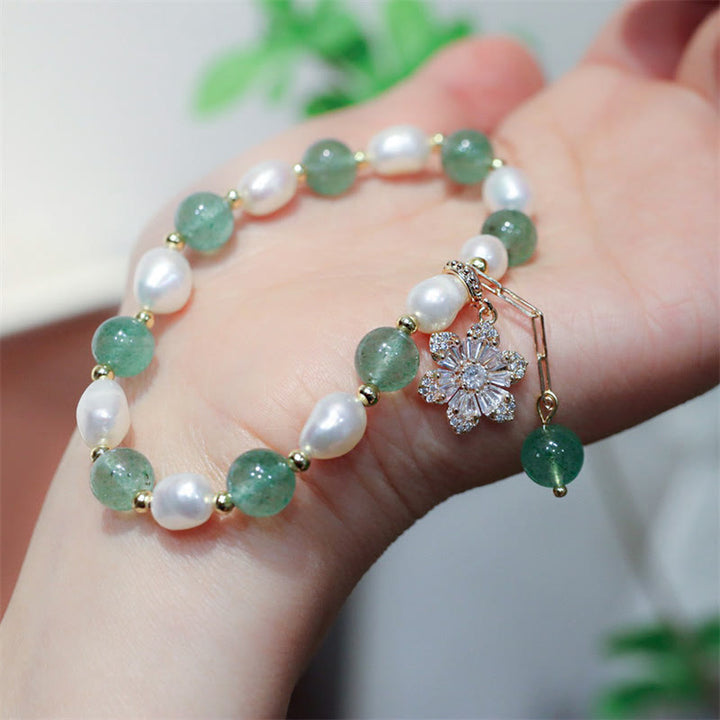 Buddha Stones Natuurlijke groene aardbeikwarts parel bloem bedeltje Armband - image 4