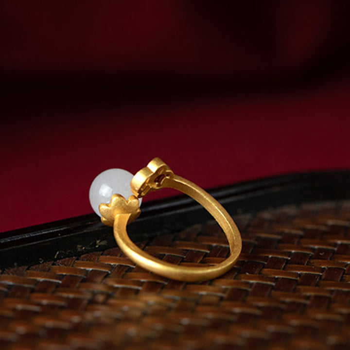 Witte jade Ring met wolkmotief. - image 10