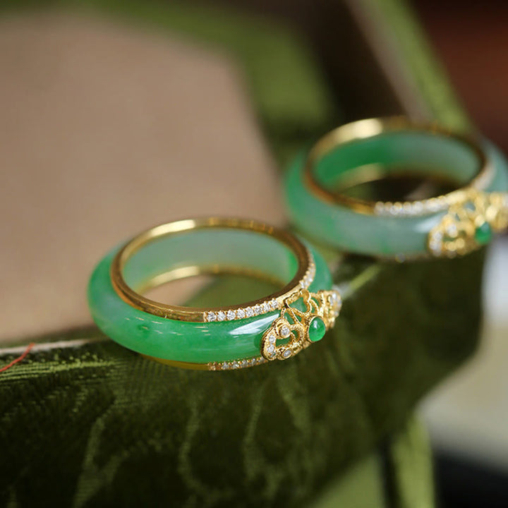 Buddha Stones 18-karaats vergulde Ring met natuurlijke groene chalcedoon. - US10 - image 0