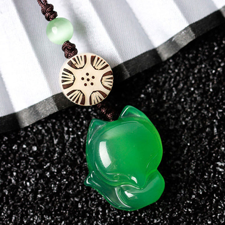 Natuurlijke chalcedoon Telefoonhanger decoratie met vossenmotief. - Groene Vos - image 13