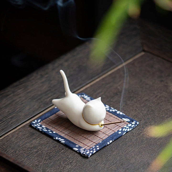 Mooie keramische Wierook met kat-panda-motief ter decoratie - image 4