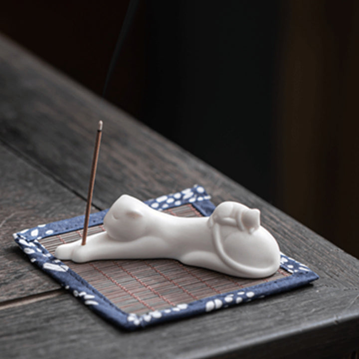 Mooie keramische Wierook met kat-panda-motief ter decoratie - image 14