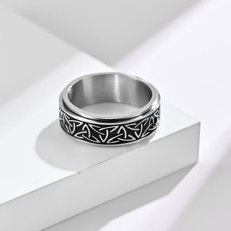 Buddha Stones Driehoekige knoop Triquetra titanium stalen draaibare Ring - image 2