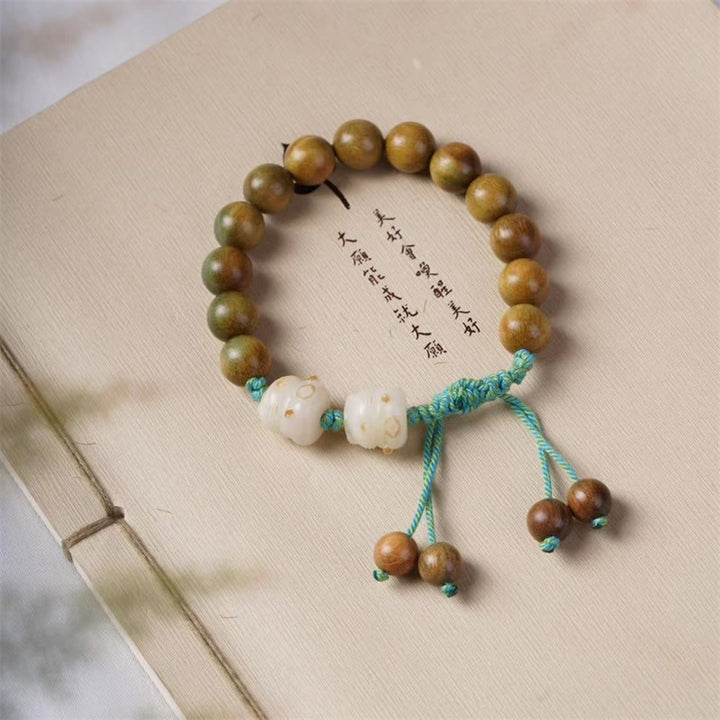 Buddha Stones Groene sandelhout Bodhizaad gelukskat positieve Armband - Groene sandelhout (Polsomtrek 14-15 cm) - image 0