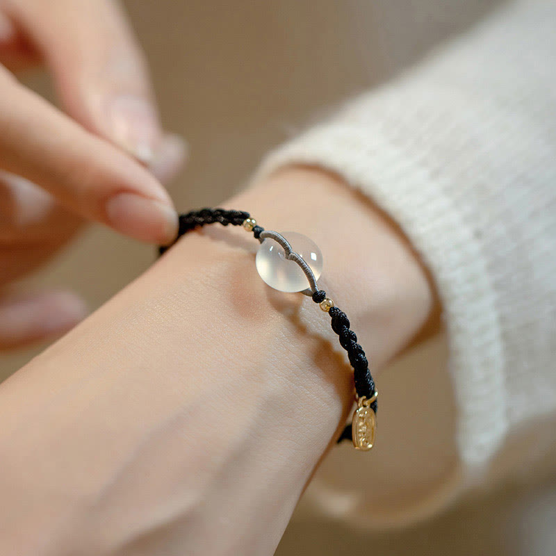Buddha Stones Ronde chalcedoon vredesgesp positieve koord Armband - image 1