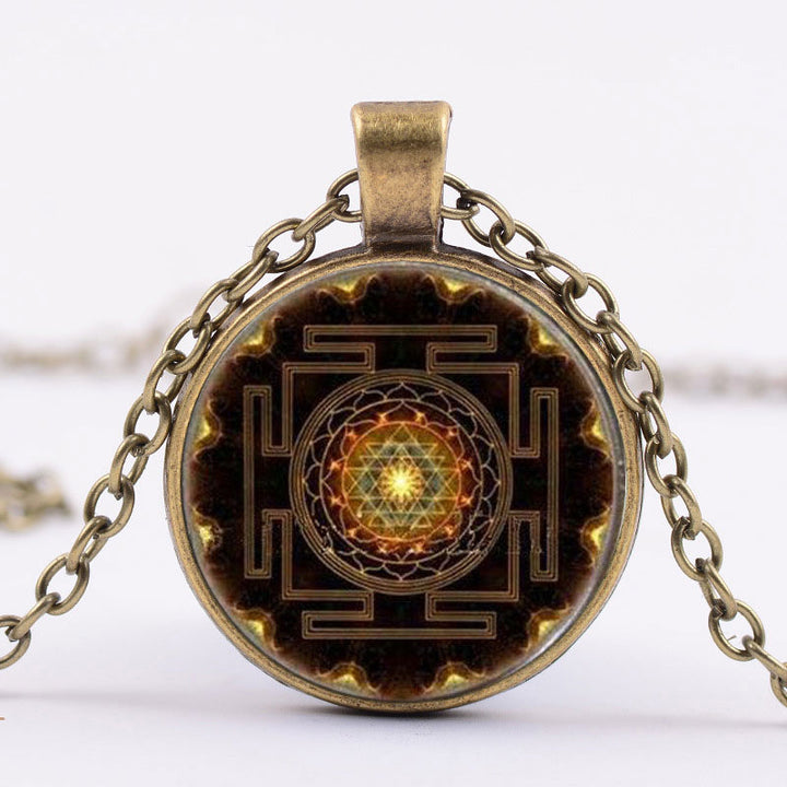 Heilige Sri Yantra Tijd Edelsteen Ketting - image 0